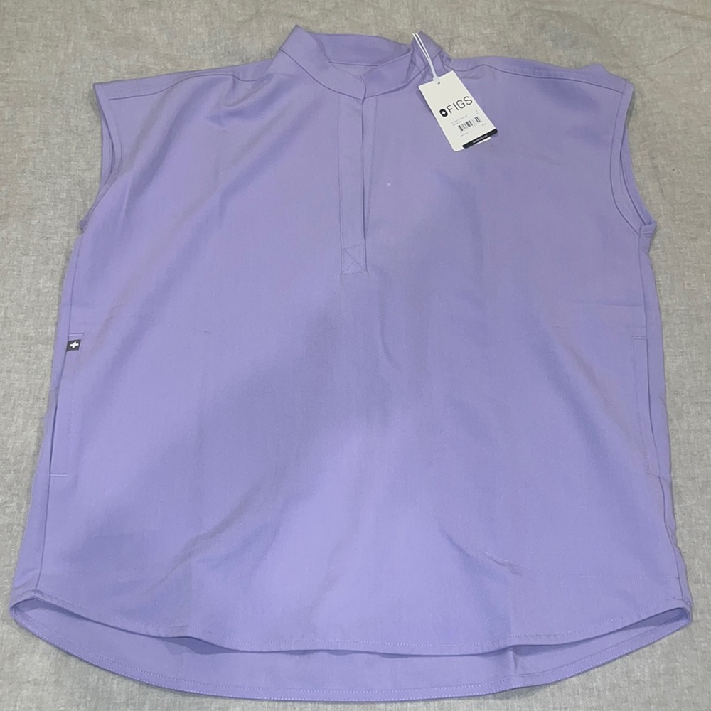 NWT Lavender dew Rafaela oversized scrub top